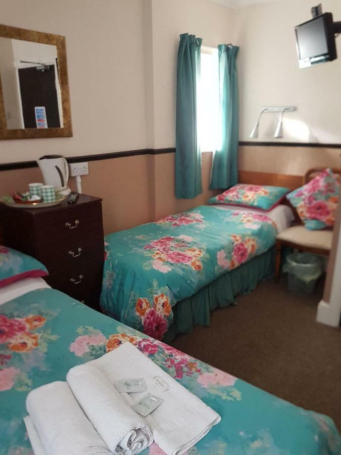 The Halifax Hotel - Blackpool, Blackpool
